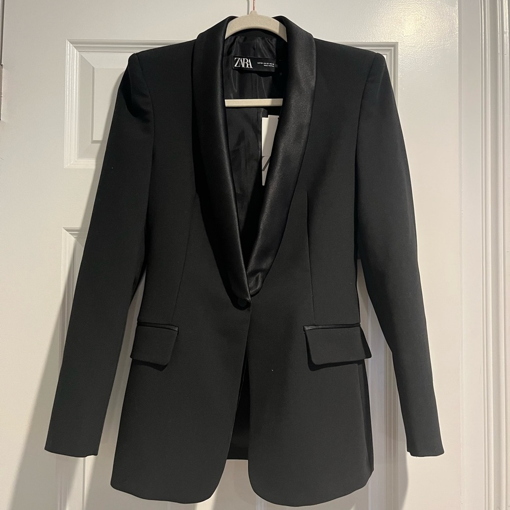 Zara women’s suit